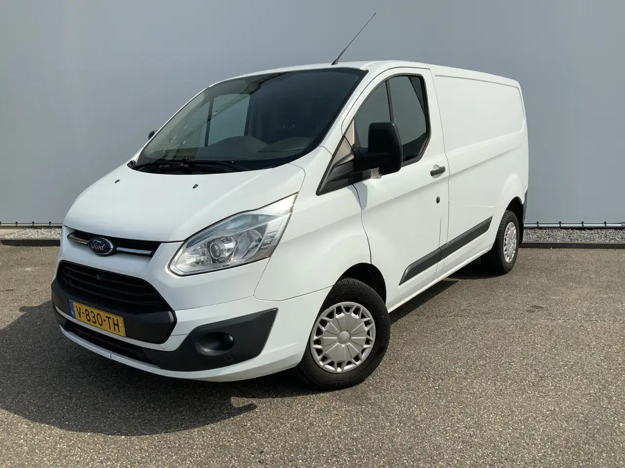 Ford Transit Custom 290 2.2 TDCI L1H2 Trend Airco Cruise 3 Zits Trekha - Furgone chiuso: foto 1 Ford Transit Custom 290 2.2 TDCI L1H2 Trend Airco Cruise 3 Zits Trekha - Furgone chiuso: foto 1