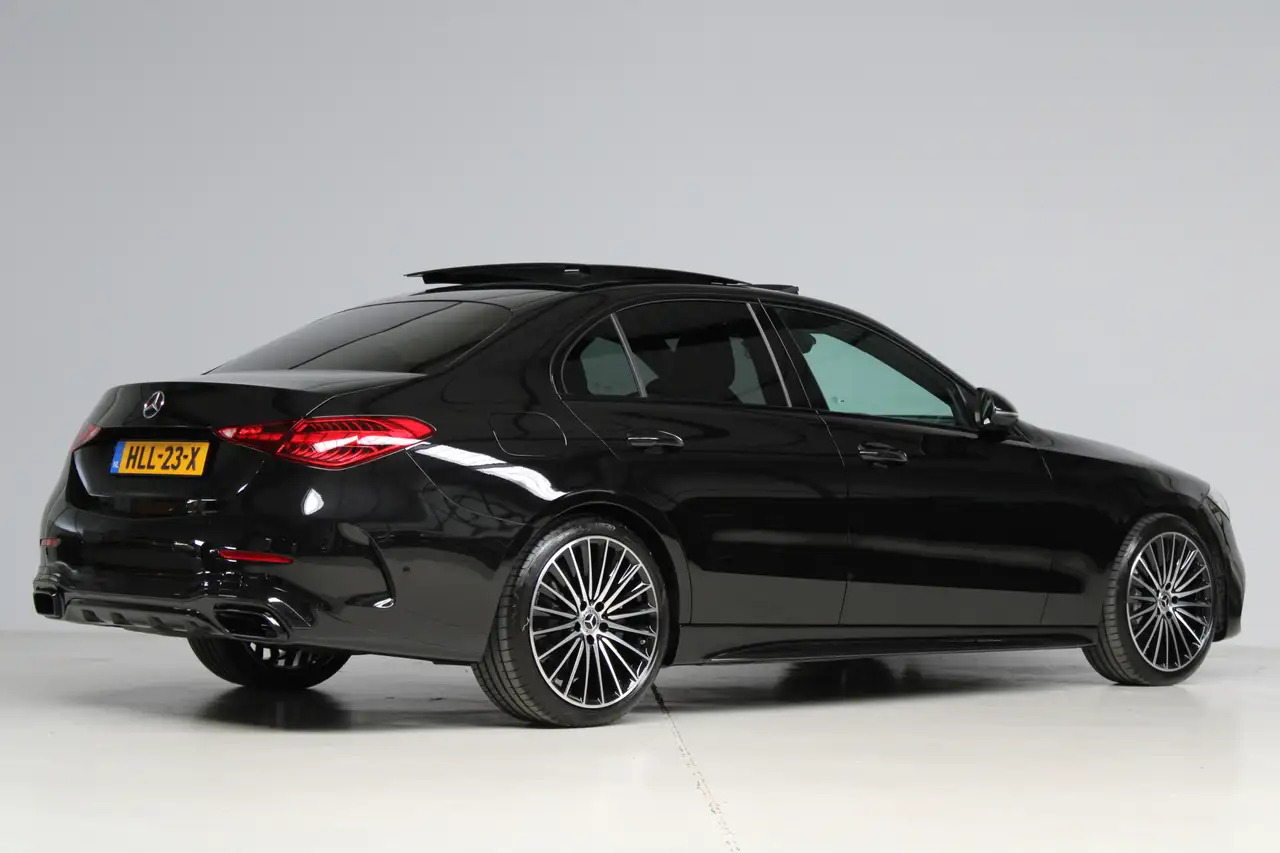 Mercedes-Benz C-klasse AMG-line (Nightpakket, Sfeerverlichting, - Berlina: foto 2 Mercedes-Benz C-klasse AMG-line (Nightpakket, Sfeerverlichting, - Berlina: foto 2