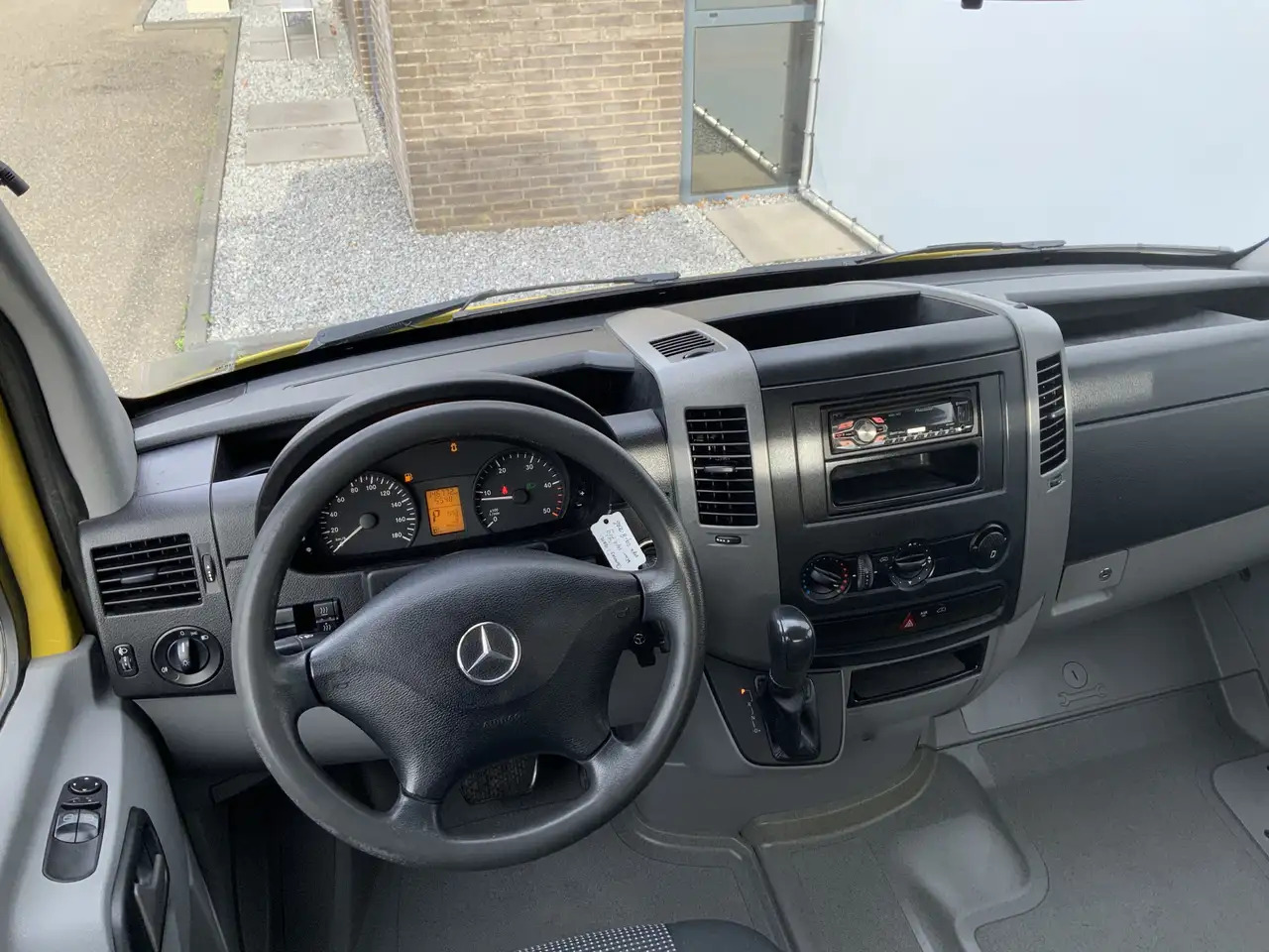 Mercedes-Benz Sprinter 213 2.2 CDI 325 Automaat DubCab Pick Up 5 Zits Tre - Furgone con cassone fisso, Furgone doppia cabina: foto 5 Mercedes-Benz Sprinter 213 2.2 CDI 325 Automaat DubCab Pick Up 5 Zits Tre - Furgone con cassone fisso, Furgone doppia cabina: foto 5