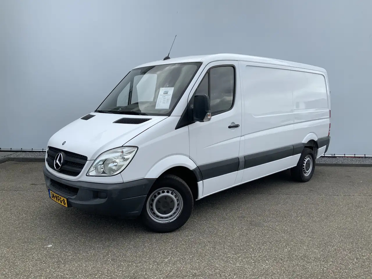 Mercedes-Benz Sprinter 311 2.2 CDI 366 L2 H1 Automaat Trekhaak 2800 kg 3 - Furgone chiuso: foto 1 Mercedes-Benz Sprinter 311 2.2 CDI 366 L2 H1 Automaat Trekhaak 2800 kg 3 - Furgone chiuso: foto 1