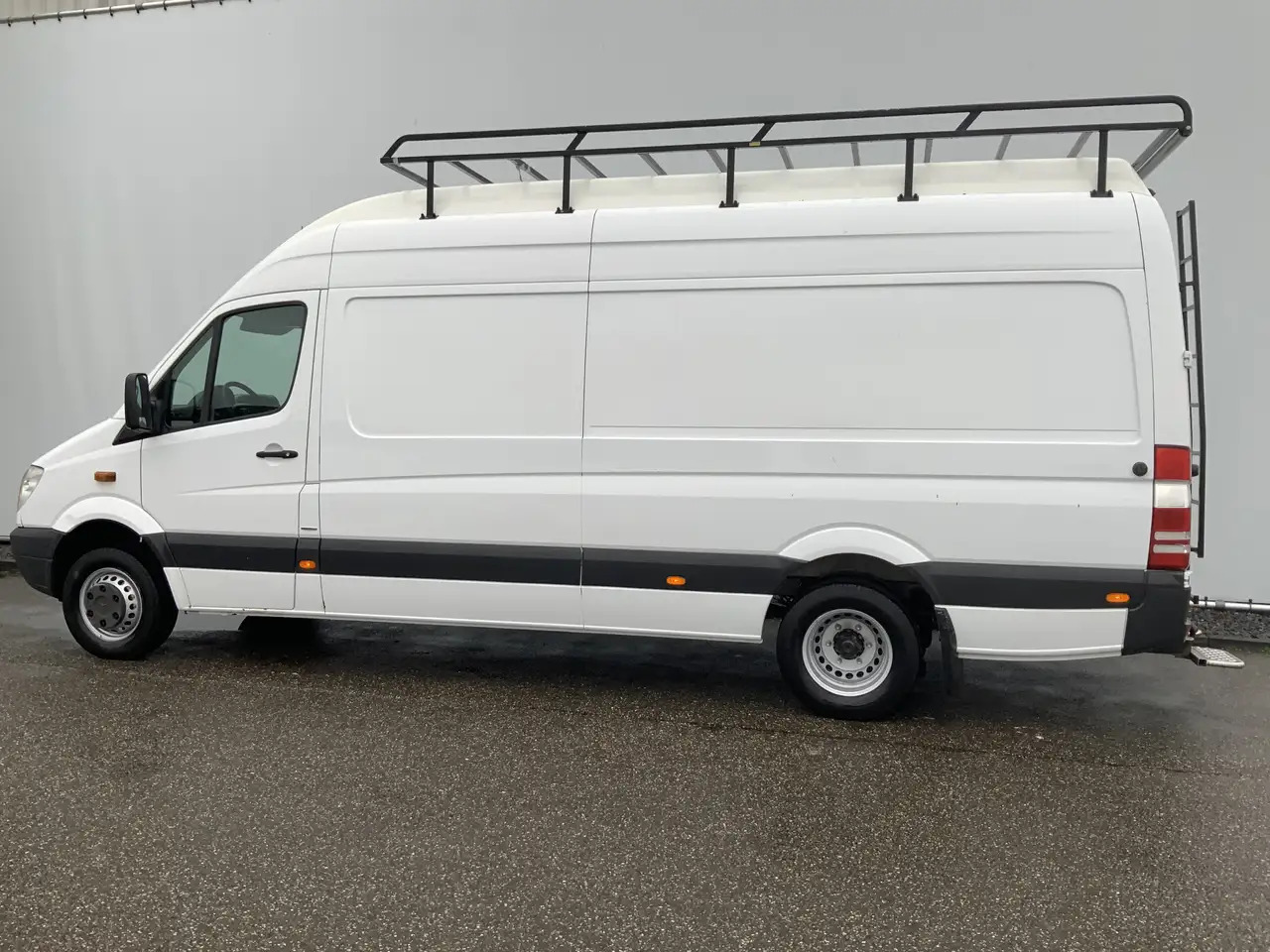 Mercedes-Benz Sprinter 516 2.2 CDI 432LExtra Hoog Maxi Automaat Dub Lucht - Furgone chiuso: foto 3 Mercedes-Benz Sprinter 516 2.2 CDI 432LExtra Hoog Maxi Automaat Dub Lucht - Furgone chiuso: foto 3