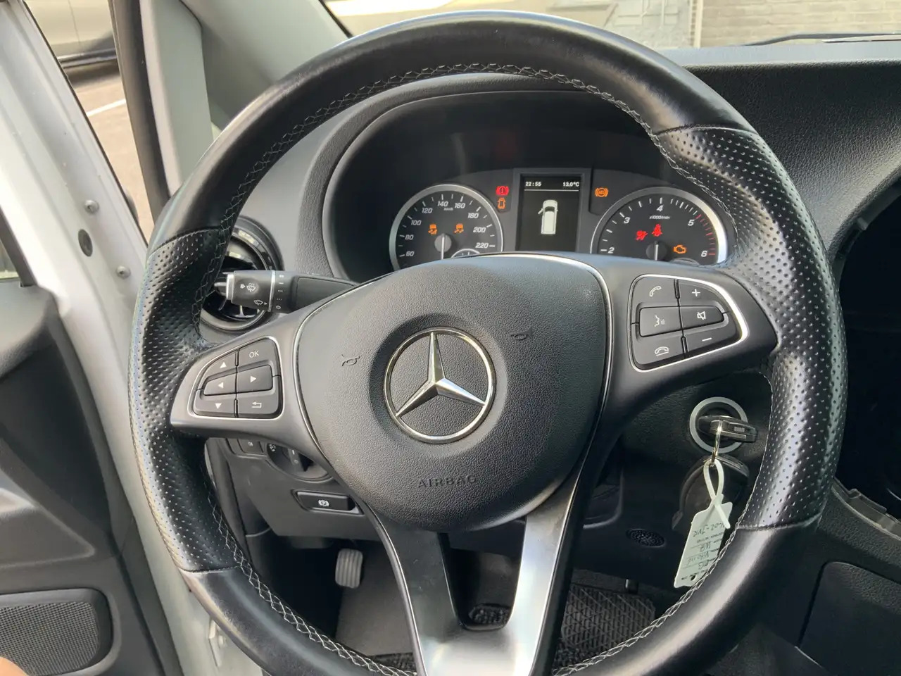 Mercedes-Benz Vito Automaat 116 CDI Lang 2 Airco Cruise 3 Zits Alu Ve - Furgone chiuso: foto 5 Mercedes-Benz Vito Automaat 116 CDI Lang 2 Airco Cruise 3 Zits Alu Ve - Furgone chiuso: foto 5