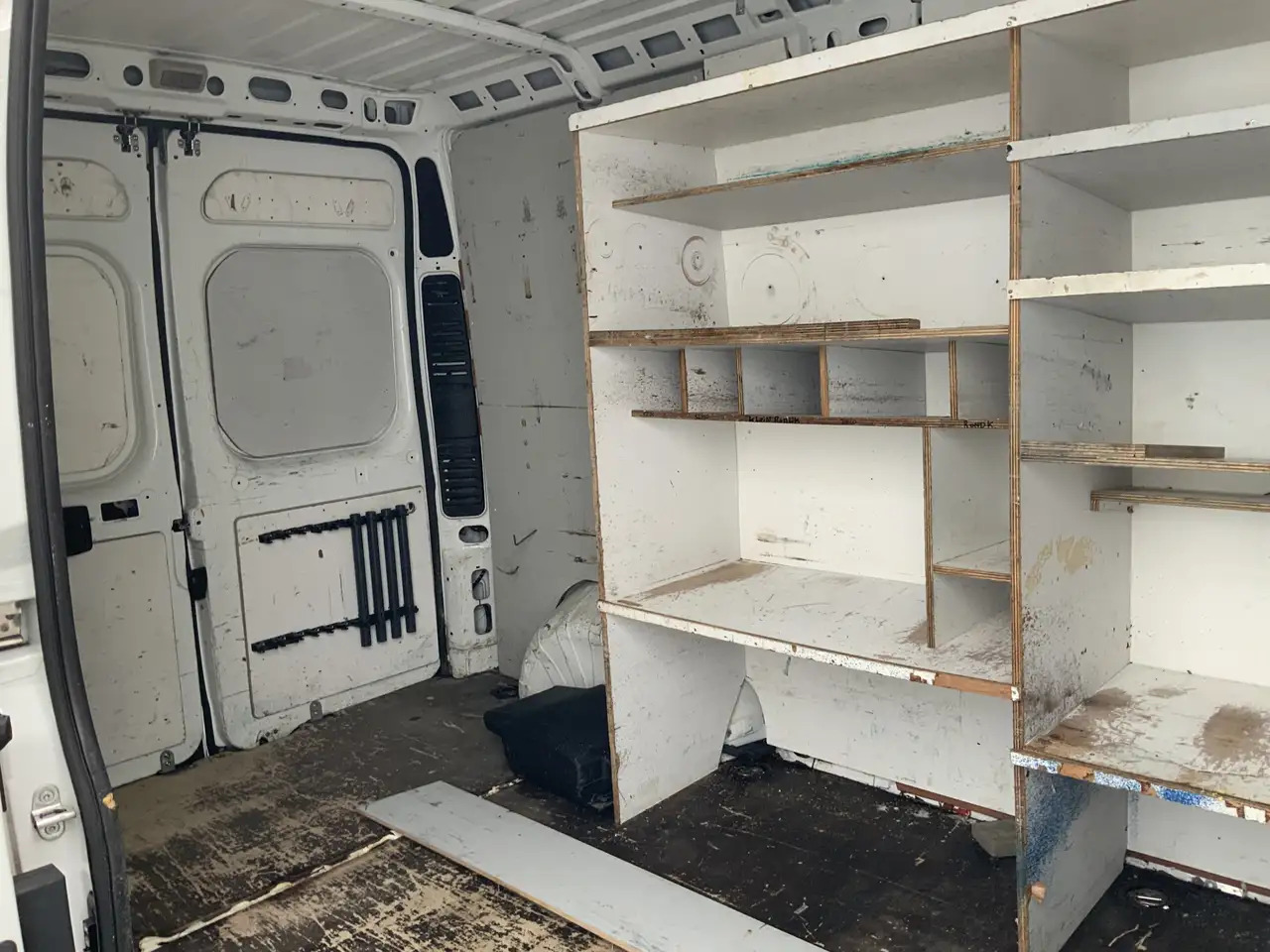 Peugeot Boxer 330 2.2 HDI L2H2 Première Airco Cruise Camera side - Furgone chiuso: foto 5 Peugeot Boxer 330 2.2 HDI L2H2 Première Airco Cruise Camera side - Furgone chiuso: foto 5