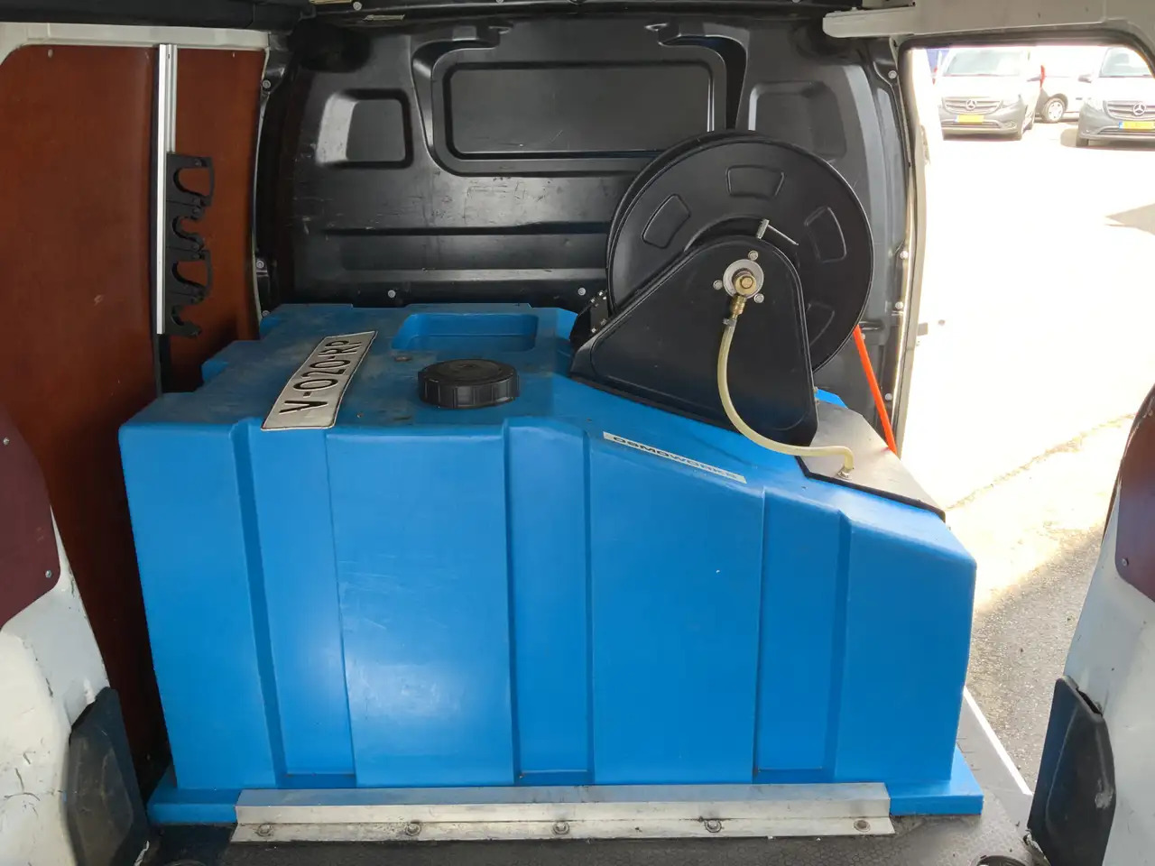 Peugeot Expert glazenwasser 226S 1.6 BlueHDI 115 Inbouw 530 liter - Furgone chiuso, Veicolo speciale/ Comunale: foto 3 Peugeot Expert glazenwasser 226S 1.6 BlueHDI 115 Inbouw 530 liter - Furgone chiuso, Veicolo speciale/ Comunale: foto 3