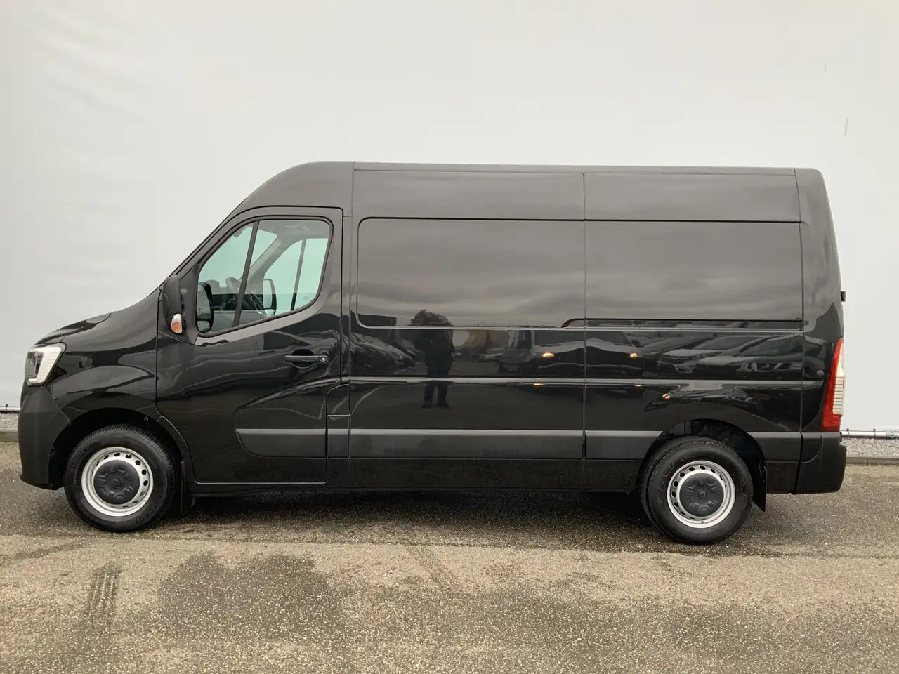 Renault Master T35 2.3 dCi 150 L2H2 Airco Cruise Camera 3 Zits Na - Furgone chiuso: foto 3 Renault Master T35 2.3 dCi 150 L2H2 Airco Cruise Camera 3 Zits Na - Furgone chiuso: foto 3