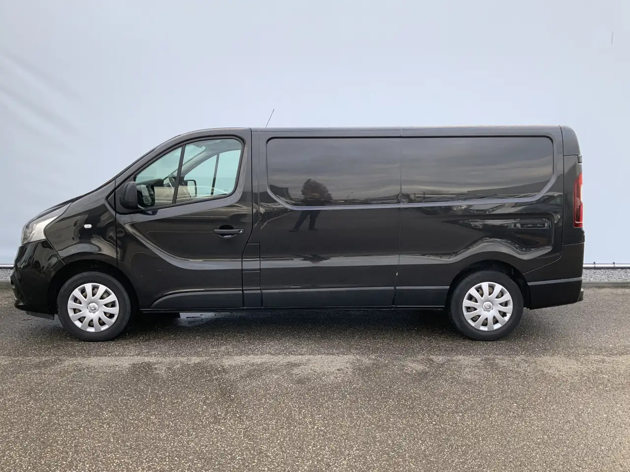 Renault Trafic 1.6 dCi T29 L2H1 Airco Cruise Trerkhaak 2000kg 3 Z - Furgone chiuso: foto 3 Renault Trafic 1.6 dCi T29 L2H1 Airco Cruise Trerkhaak 2000kg 3 Z - Furgone chiuso: foto 3