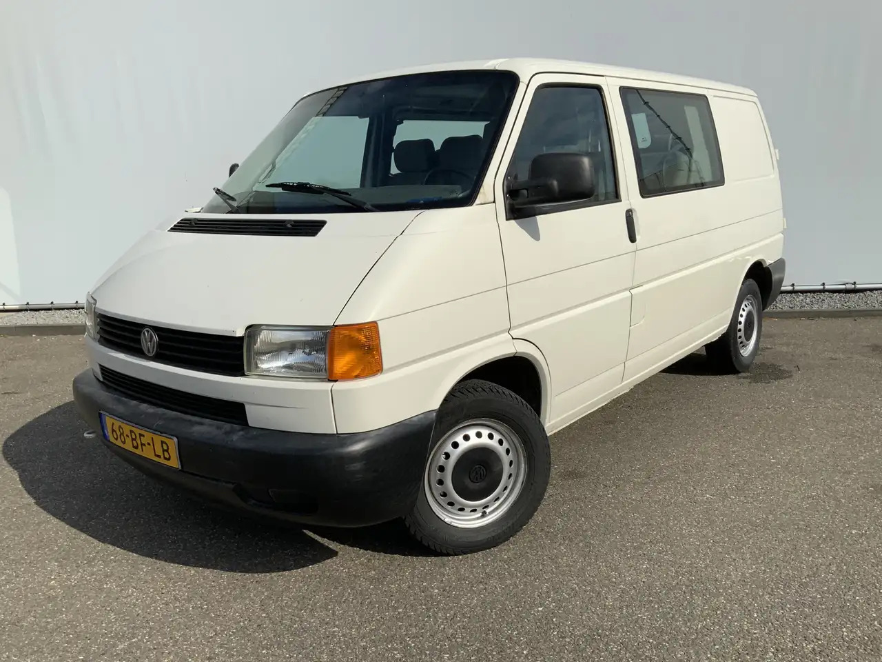 Volkswagen 1.9 TD 292 T800 Dubbel Cab 6 Zits Euro 3 - Furgone doppia cabina: foto 1 Volkswagen 1.9 TD 292 T800 Dubbel Cab 6 Zits Euro 3 - Furgone doppia cabina: foto 1
