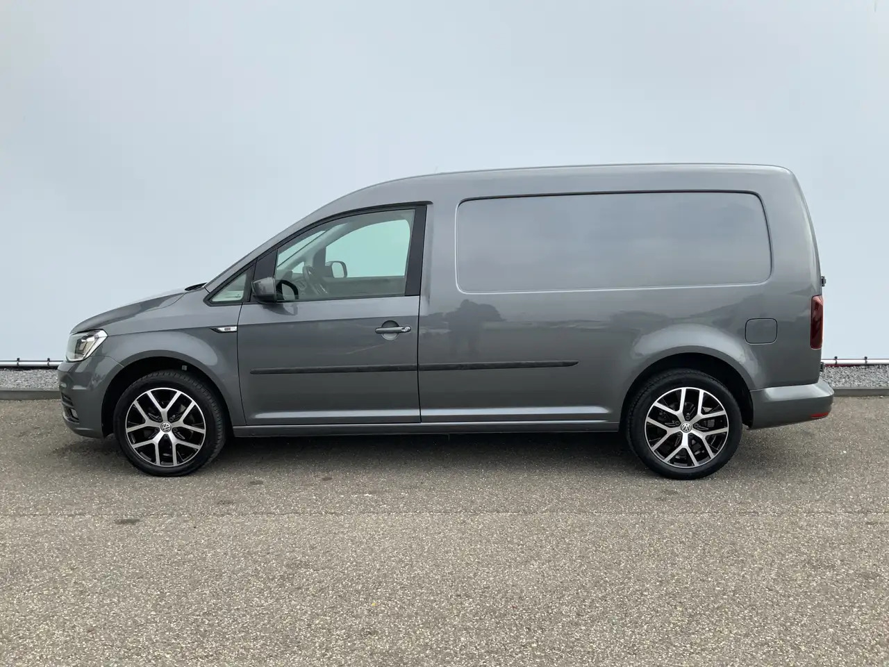 Volkswagen Caddy 2.0 TDI L2H1 AUTOMAAT BMT Maxi Exclusive Edition A - Furgoncino: foto 3 Volkswagen Caddy 2.0 TDI L2H1 AUTOMAAT BMT Maxi Exclusive Edition A - Furgoncino: foto 3
