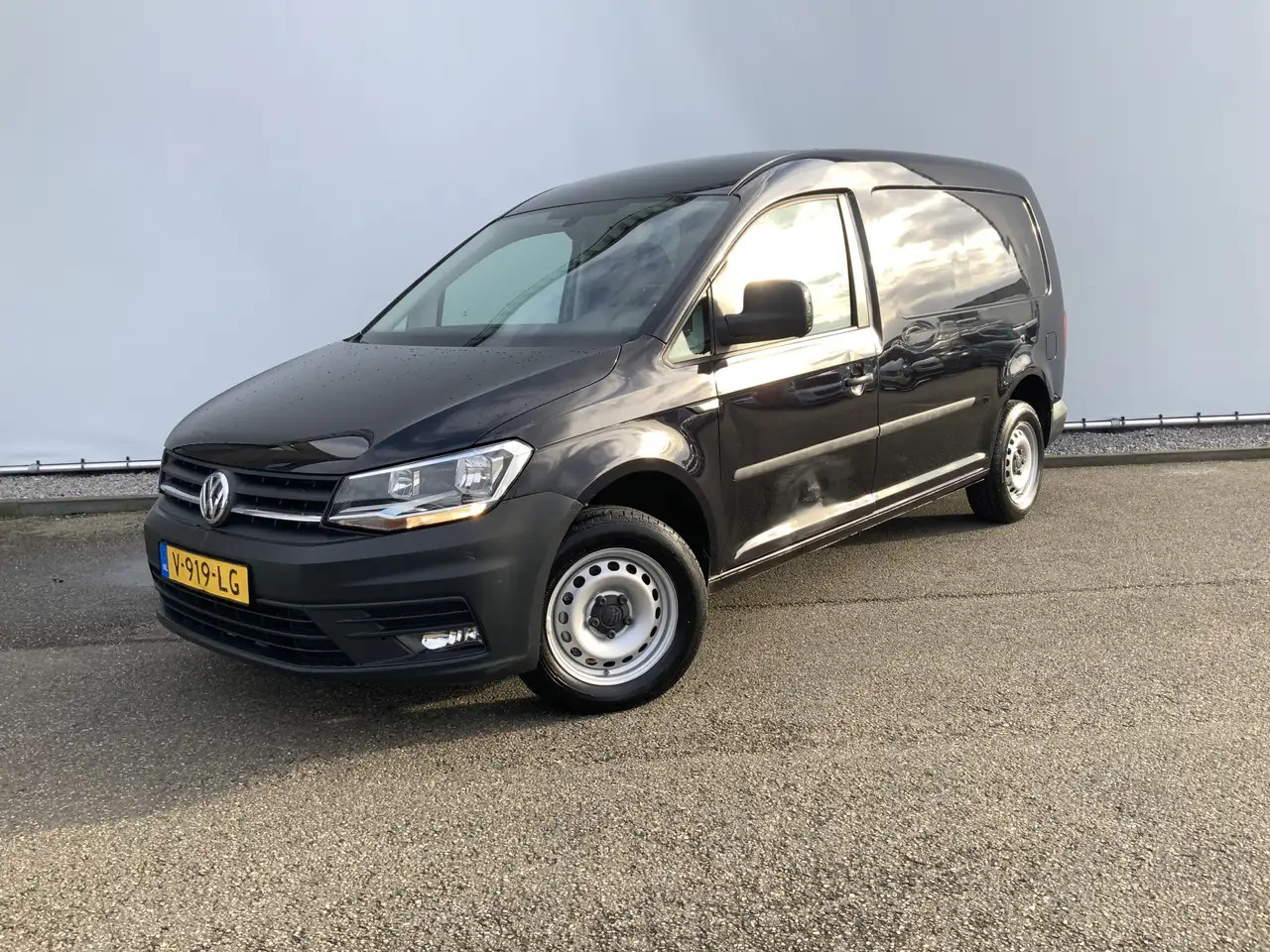 Volkswagen Caddy 2.0 TDI L2H1 BMT Maxi Highline Maxi Rond Om Schade - Furgoncino: foto 1 Volkswagen Caddy 2.0 TDI L2H1 BMT Maxi Highline Maxi Rond Om Schade - Furgoncino: foto 1