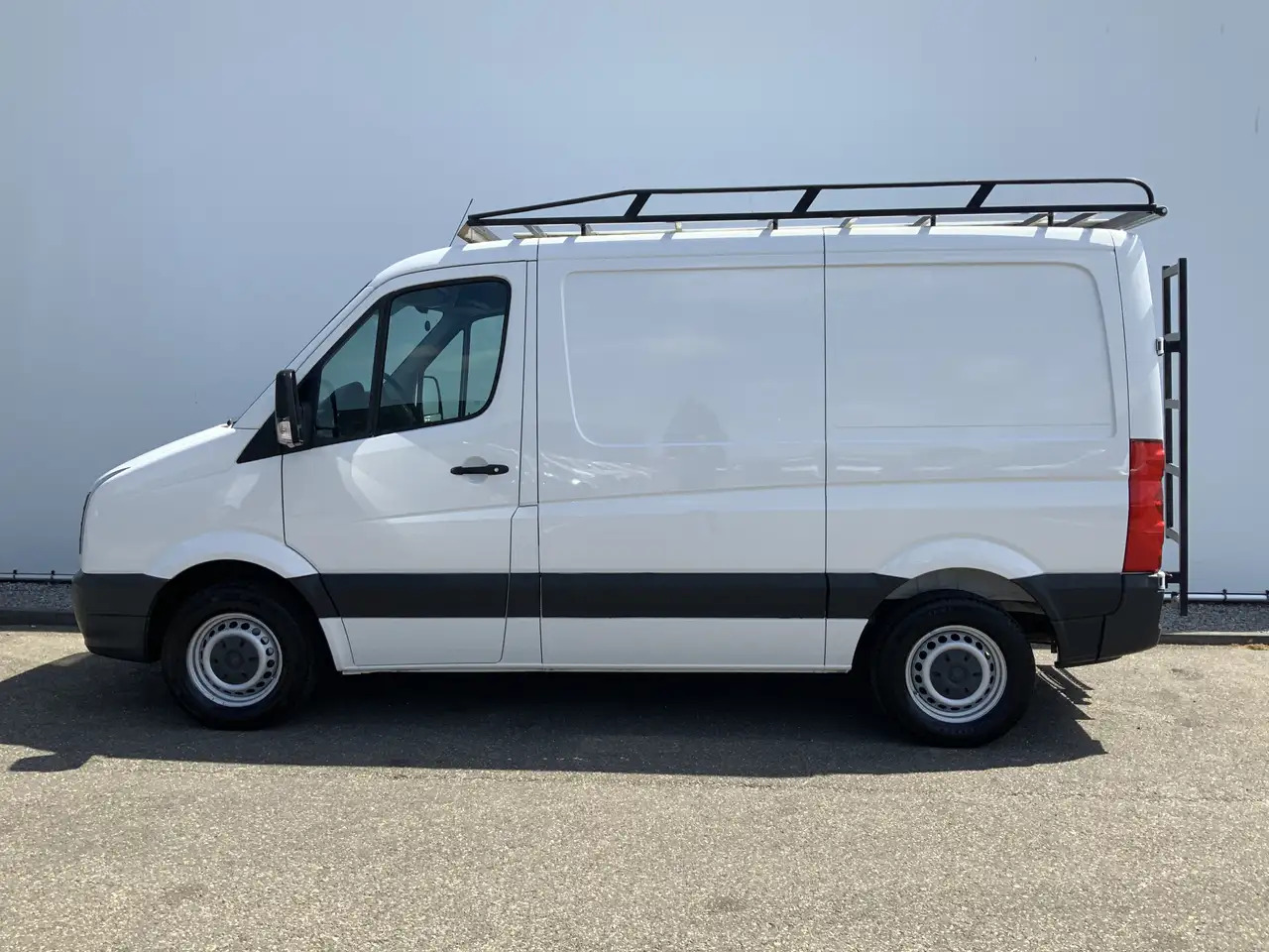 Volkswagen Crafter 35 2.0 TDI L1H1 Airco Cruise 3 Zits Trekhaak 2000 - Furgone chiuso: foto 3 Volkswagen Crafter 35 2.0 TDI L1H1 Airco Cruise 3 Zits Trekhaak 2000 - Furgone chiuso: foto 3