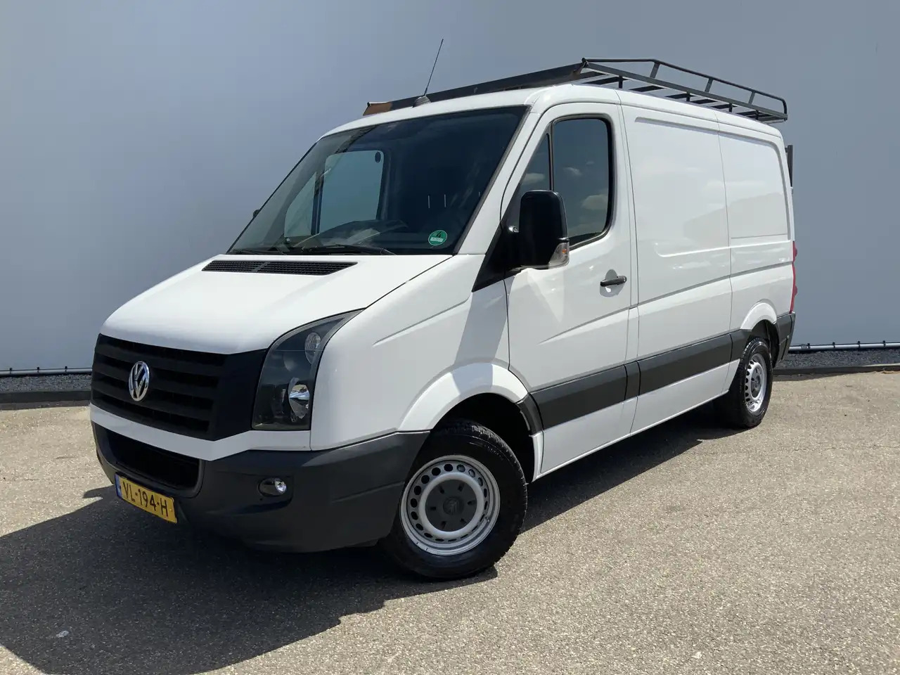 Volkswagen Crafter 35 2.0 TDI L1H1 Airco Cruise 3 Zits Trekhaak 2000 - Furgone chiuso: foto 1 Volkswagen Crafter 35 2.0 TDI L1H1 Airco Cruise 3 Zits Trekhaak 2000 - Furgone chiuso: foto 1