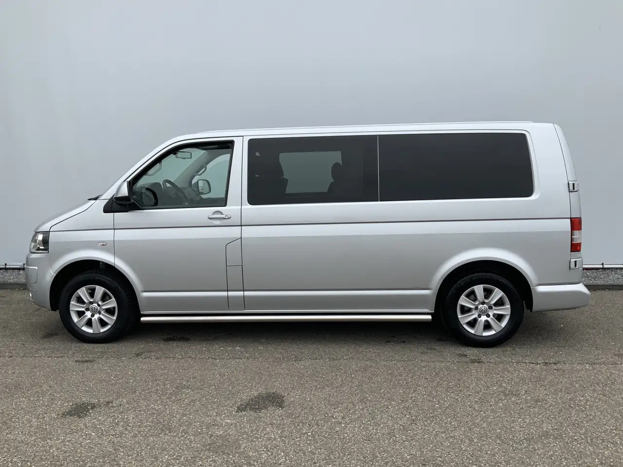 Volkswagen T5 Transporter MARGE 2.0 TDI L2H1 Dub Cab Airco Cruise Alu Velg S - Furgone doppia cabina: foto 3 Volkswagen T5 Transporter MARGE 2.0 TDI L2H1 Dub Cab Airco Cruise Alu Velg S - Furgone doppia cabina: foto 3