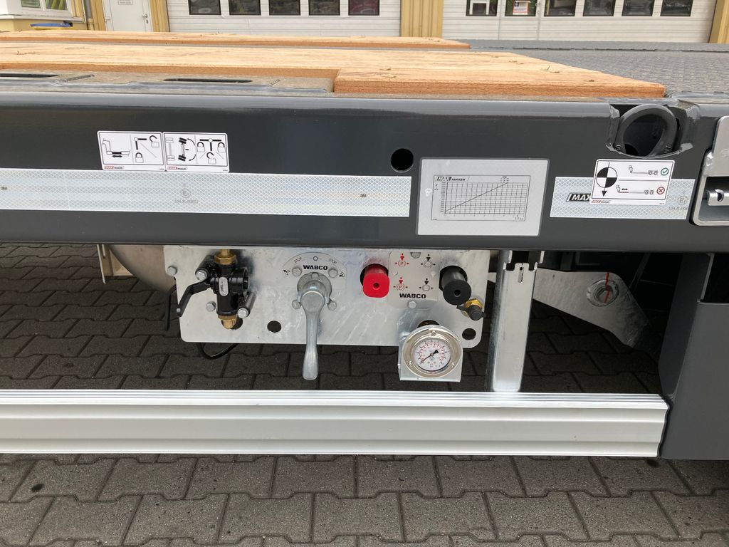 Faymonville MAX Trailer 4-Achs-Tele-Semi-nachlaufgelenkt - Semirimorchio pianale ribassato: foto 4 Faymonville MAX Trailer 4-Achs-Tele-Semi-nachlaufgelenkt - Semirimorchio pianale ribassato: foto 4