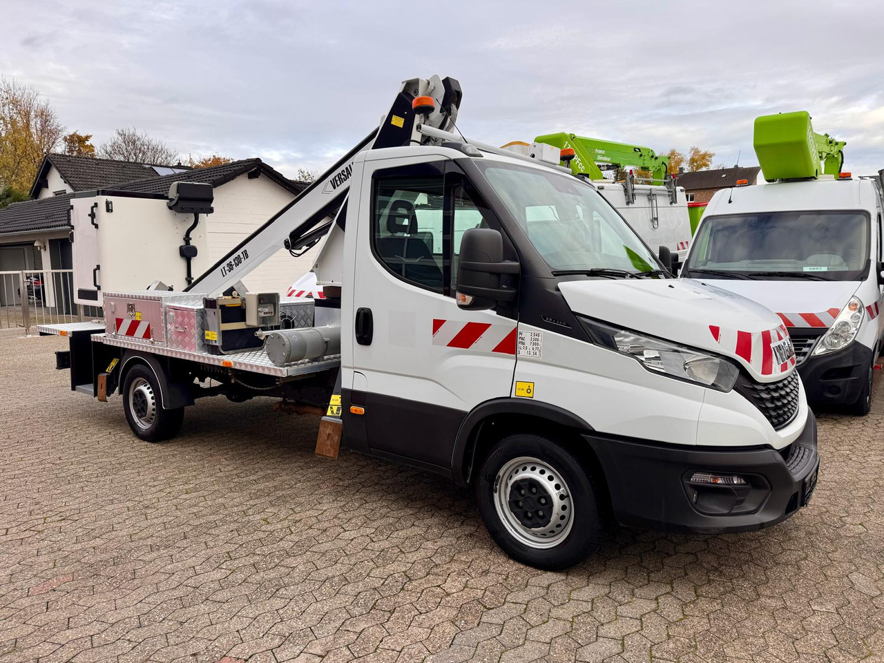 IVECO Daily 35S14 Arbeitsbühne Time France LT 36-130-TB EURO 6D - Piattaforma aerea: foto 3 IVECO Daily 35S14 Arbeitsbühne Time France LT 36-130-TB EURO 6D - Piattaforma aerea: foto 3