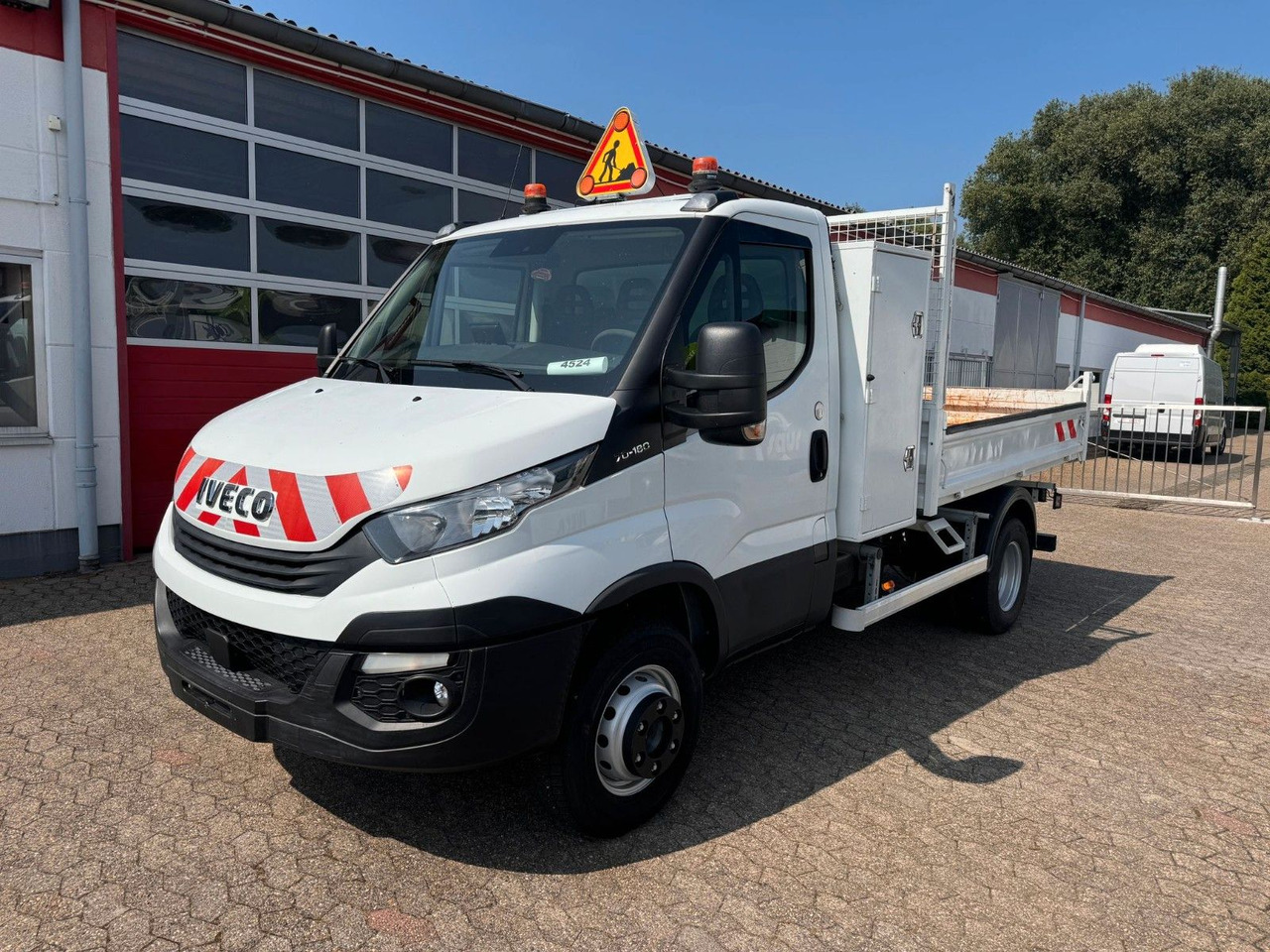 Iveco 70C18 Kipper 3625 kg Nutzlast! Klima EURO 6C - Furgone ribaltabile: foto 1 Iveco 70C18 Kipper 3625 kg Nutzlast! Klima EURO 6C - Furgone ribaltabile: foto 1