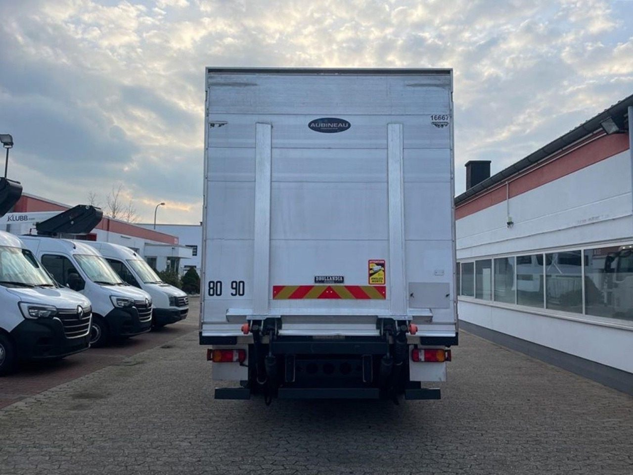MAN TGL 10.220 Doka Tiefkühlkoffer LBW 1.5t - Autocarro frigorifero: foto 5 MAN TGL 10.220 Doka Tiefkühlkoffer LBW 1.5t - Autocarro frigorifero: foto 5