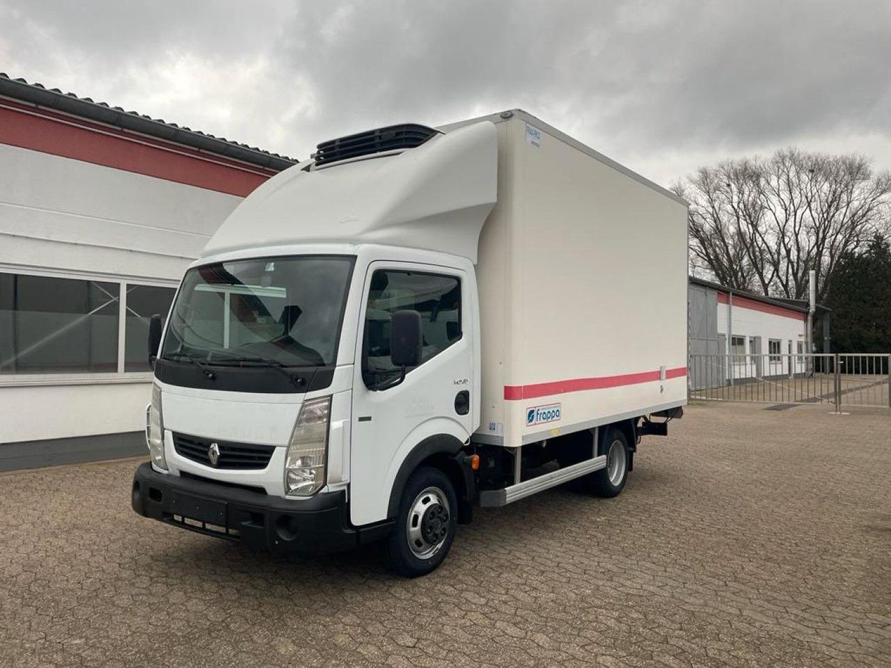 Renault Maxity Tiefkühlkoffer Multi-Temp Ladebordwand - Furgone frigo: foto 1 Renault Maxity Tiefkühlkoffer Multi-Temp Ladebordwand - Furgone frigo: foto 1