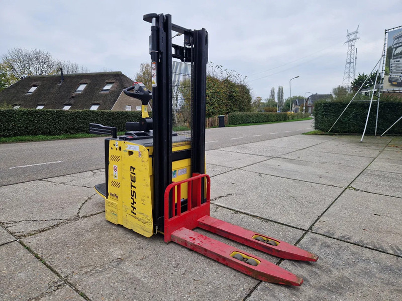 Hyster S1.5S elektrische stapelaar - Stoccatore: foto 3 Hyster S1.5S elektrische stapelaar - Stoccatore: foto 3