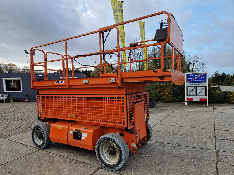 JLG 4069LE met maar 419 uur - Piattaforma a pantografo: foto 2 JLG 4069LE met maar 419 uur - Piattaforma a pantografo: foto 2