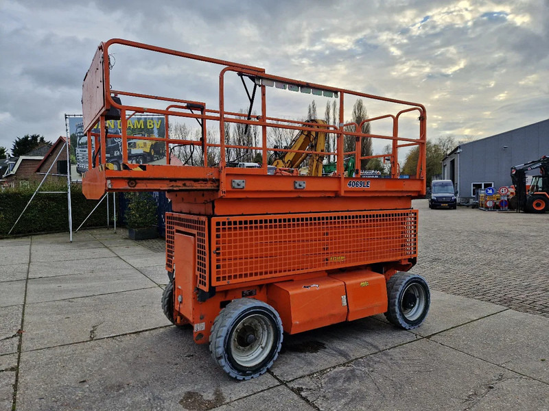 JLG 4069LE met maar 419 uur - Piattaforma a pantografo: foto 1 JLG 4069LE met maar 419 uur - Piattaforma a pantografo: foto 1