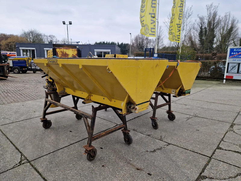 Jongerius 1000 droog zout strooier zo uit het werk! - Spargisale: foto 5 Jongerius 1000 droog zout strooier zo uit het werk! - Spargisale: foto 5