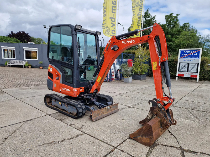 Kubota KX019-4 CW05 met 2 bakken - Miniescavatore: foto 2 Kubota KX019-4 CW05 met 2 bakken - Miniescavatore: foto 2