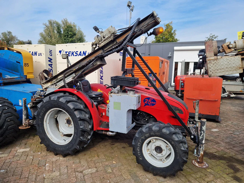 Onbekend Valpadana 1550 4x4 drilling tractor - Perforatrice: foto 2 Onbekend Valpadana 1550 4x4 drilling tractor - Perforatrice: foto 2
