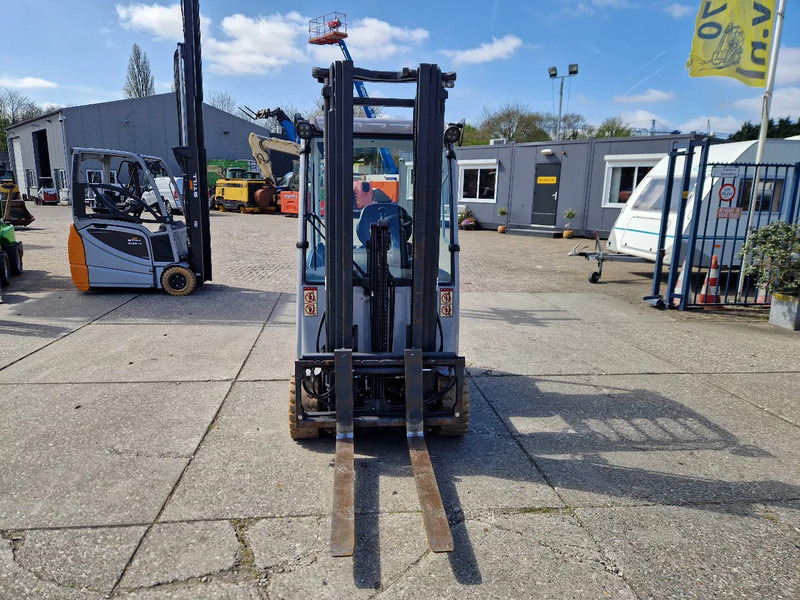 Still RX20-18 met nieuwe keuring - Carrello elevatore elettrico: foto 4 Still RX20-18 met nieuwe keuring - Carrello elevatore elettrico: foto 4