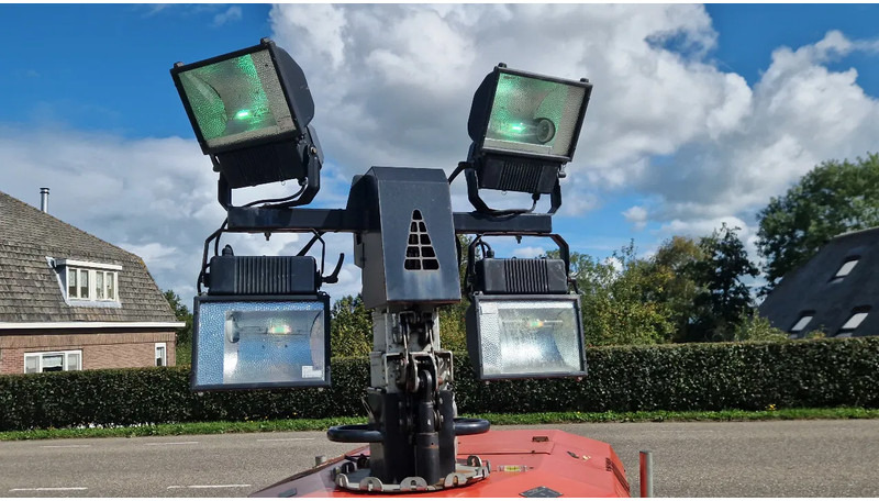 Tower Light VB9 mobiele lichtmast 9m. hoog - Torre faro: foto 5 Tower Light VB9 mobiele lichtmast 9m. hoog - Torre faro: foto 5