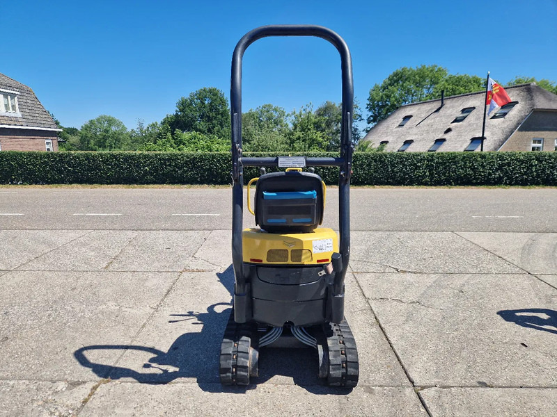 Yanmar SV08-1A gewicht 960kg. - Miniescavatore: foto 3 Yanmar SV08-1A gewicht 960kg. - Miniescavatore: foto 3