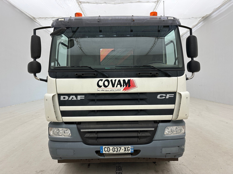 DAF CF75.310 - Autocarro con pianale/ Cassone fisso, Camion con gru: foto 2 DAF CF75.310 - Autocarro con pianale/ Cassone fisso, Camion con gru: foto 2
