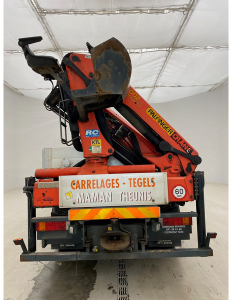 DAF CF85.410 - Autocarro con pianale/ Cassone fisso, Camion con gru: foto 5 DAF CF85.410 - Autocarro con pianale/ Cassone fisso, Camion con gru: foto 5