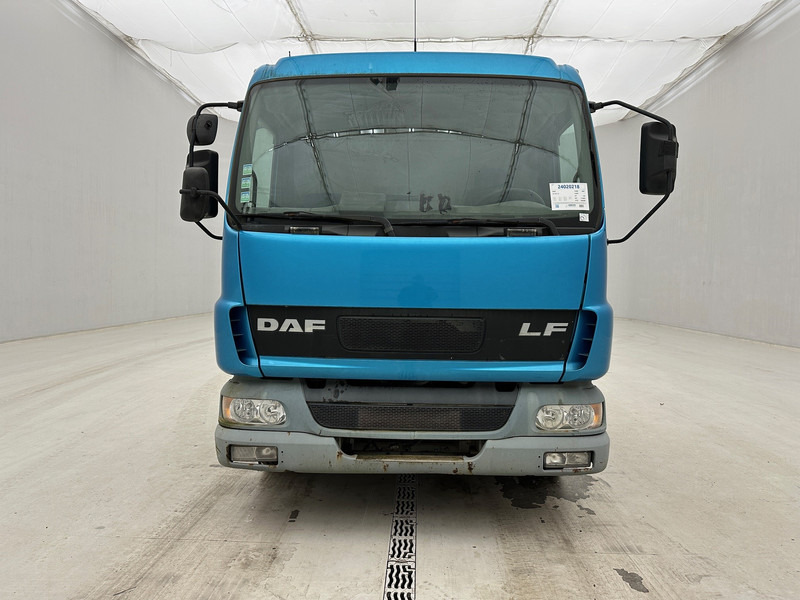 DAF LF45.12* - Autocarro trasporto automezzi: foto 2 DAF LF45.12* - Autocarro trasporto automezzi: foto 2