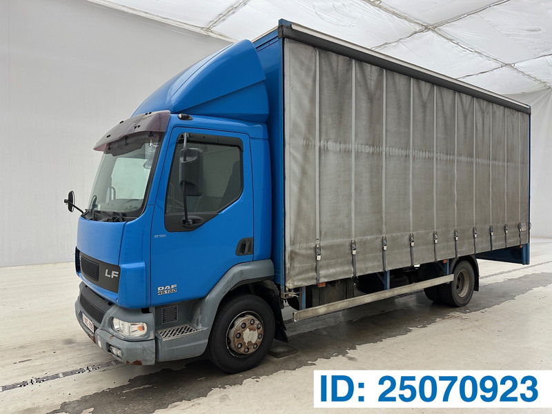 DAF LF45.150 - Camion centinato: foto 1 DAF LF45.150 - Camion centinato: foto 1