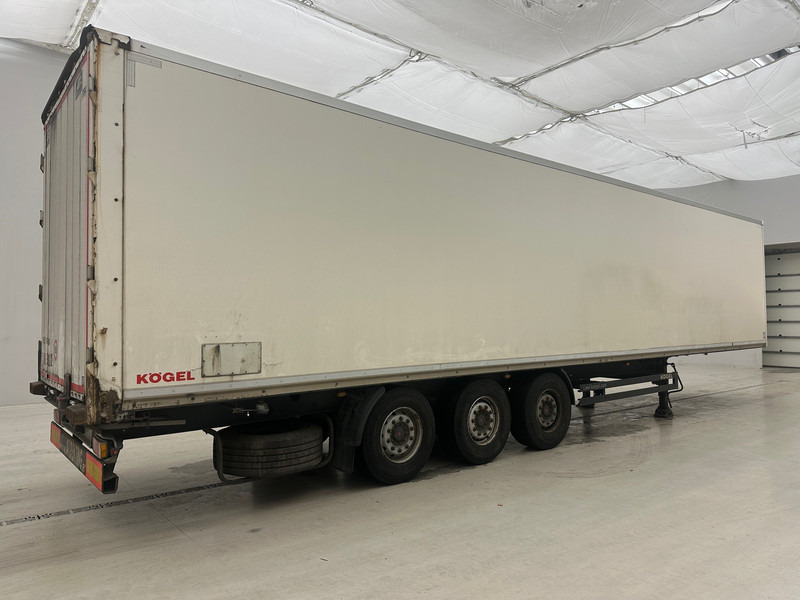 Kögel KOFFER - Semirimorchio furgonato: foto 5 Kögel KOFFER - Semirimorchio furgonato: foto 5