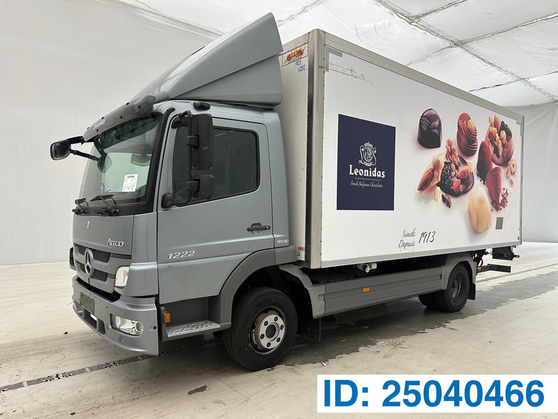 Mercedes-Benz Atego 1222 - Autocarro frigorifero: foto 1 Mercedes-Benz Atego 1222 - Autocarro frigorifero: foto 1
