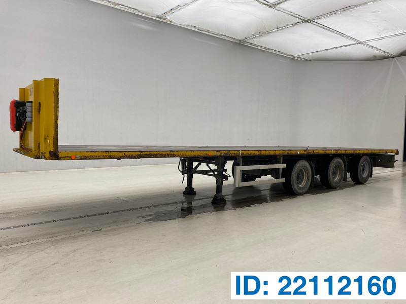 Pacton Plateau - Semirimorchio cassonato/ Pianale: foto 1 Pacton Plateau - Semirimorchio cassonato/ Pianale: foto 1