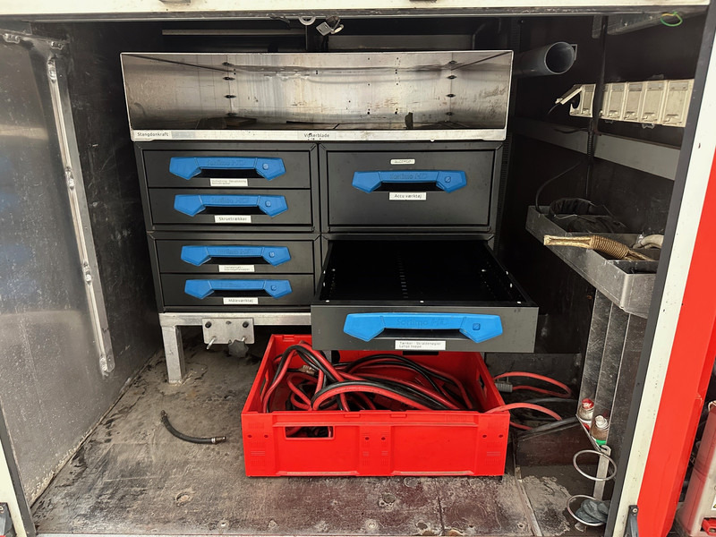 Renault D7.5 - Camion bisarca: foto 5 Renault D7.5 - Camion bisarca: foto 5