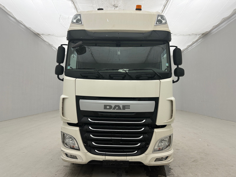 DAF XF 460 Super Space Cab - Trattore stradale: foto 2 DAF XF 460 Super Space Cab - Trattore stradale: foto 2