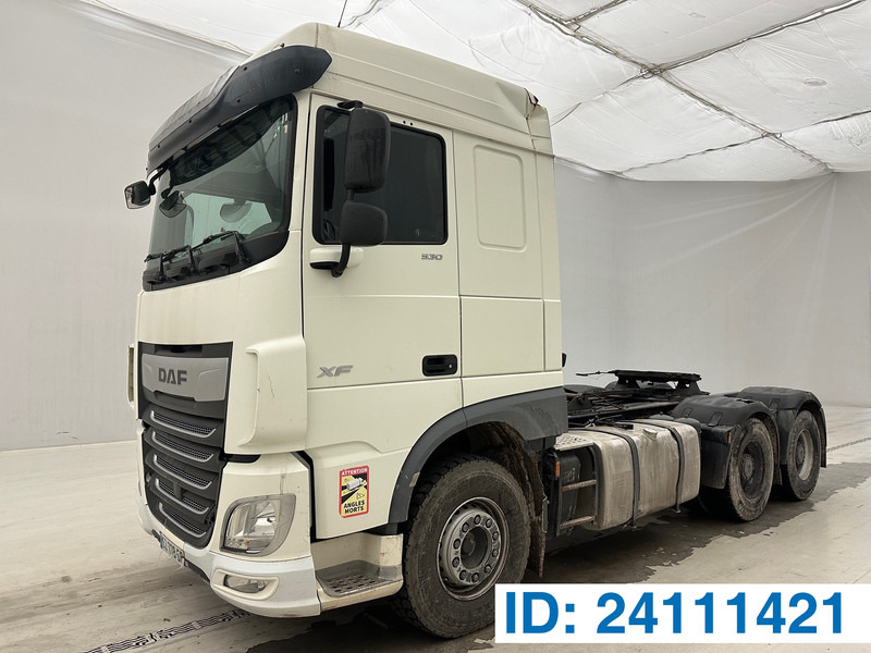 DAF XF 530 Space Cab - 6x4 - Trattore stradale: foto 1 DAF XF 530 Space Cab - 6x4 - Trattore stradale: foto 1