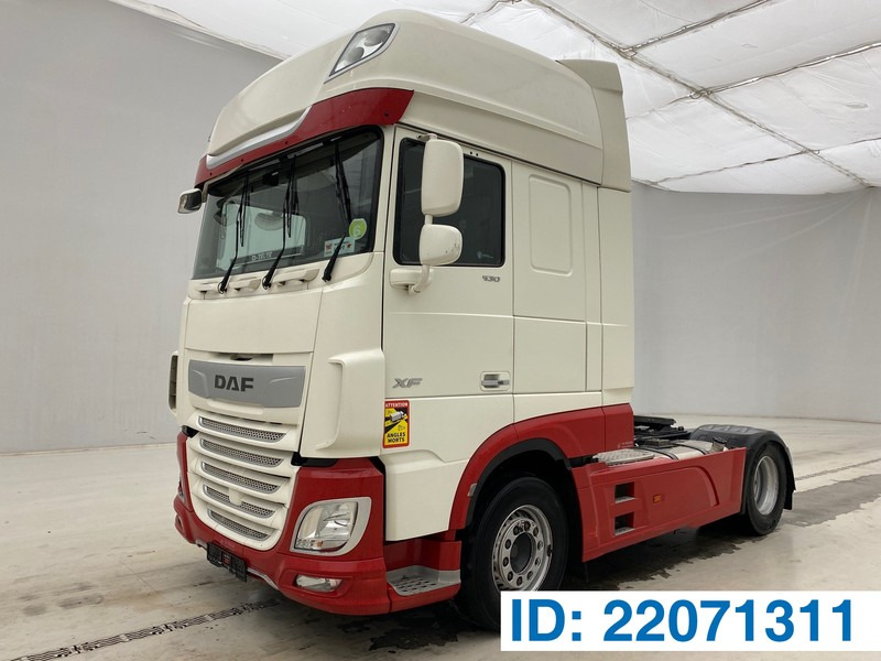 DAF XF105.530 Super Space Cab - Trattore stradale: foto 1 DAF XF105.530 Super Space Cab - Trattore stradale: foto 1