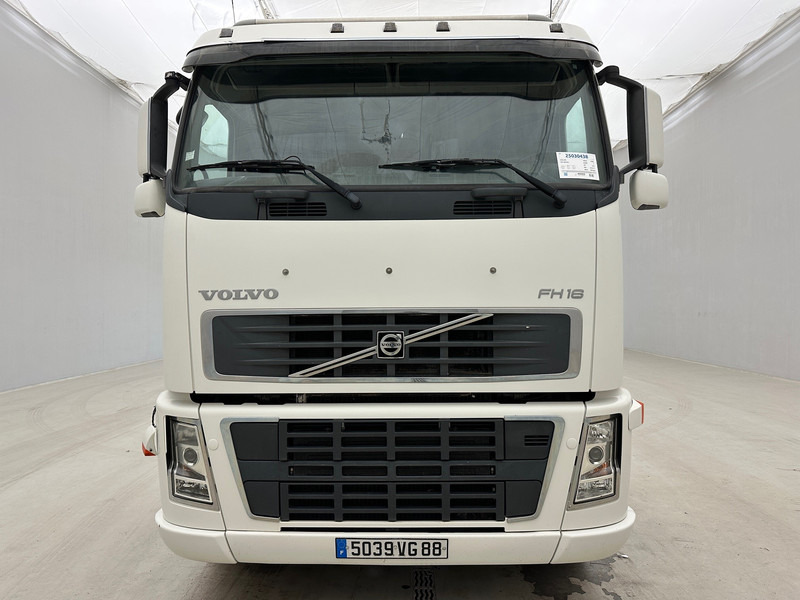 Volvo FH16.610 - 6x4 - Trattore stradale: foto 2 Volvo FH16.610 - 6x4 - Trattore stradale: foto 2
