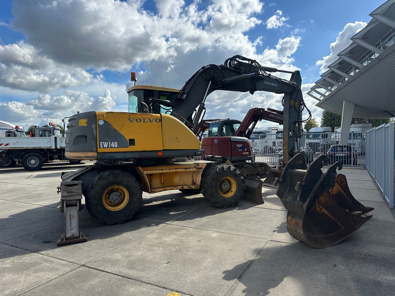 Volvo EW140 - Escavatore gommato: foto 5 Volvo EW140 - Escavatore gommato: foto 5