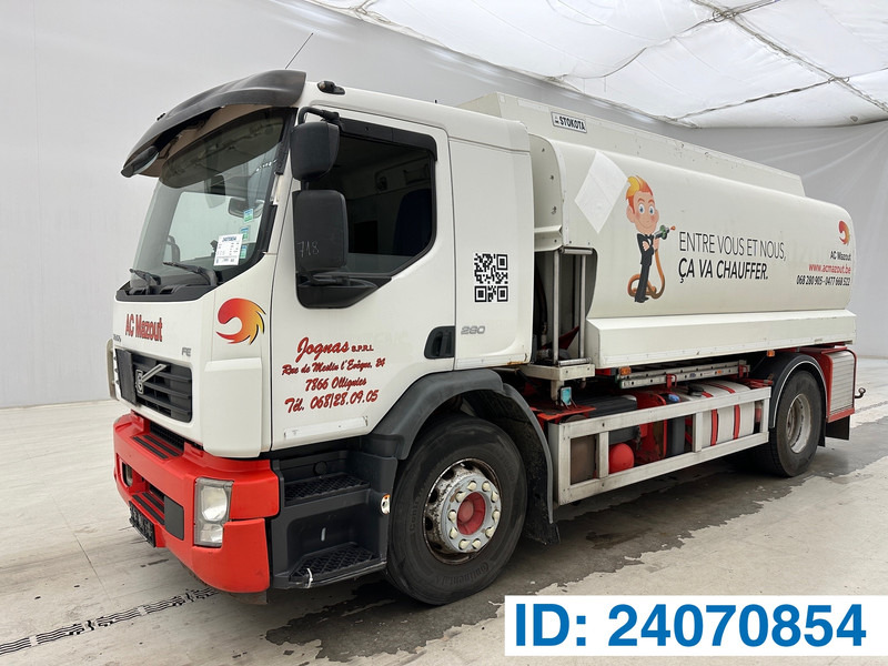 Volvo FE 280 - Camion cisterna: foto 1 Volvo FE 280 - Camion cisterna: foto 1