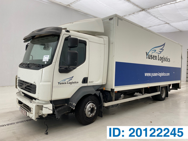 Volvo FL 240* - Autocarro furgonato: foto 1 Volvo FL 240* - Autocarro furgonato: foto 1