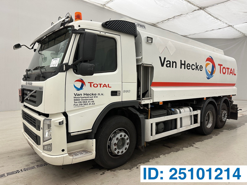 Volvo FM 300 - 6x2 - Camion cisterna: foto 1 Volvo FM 300 - 6x2 - Camion cisterna: foto 1
