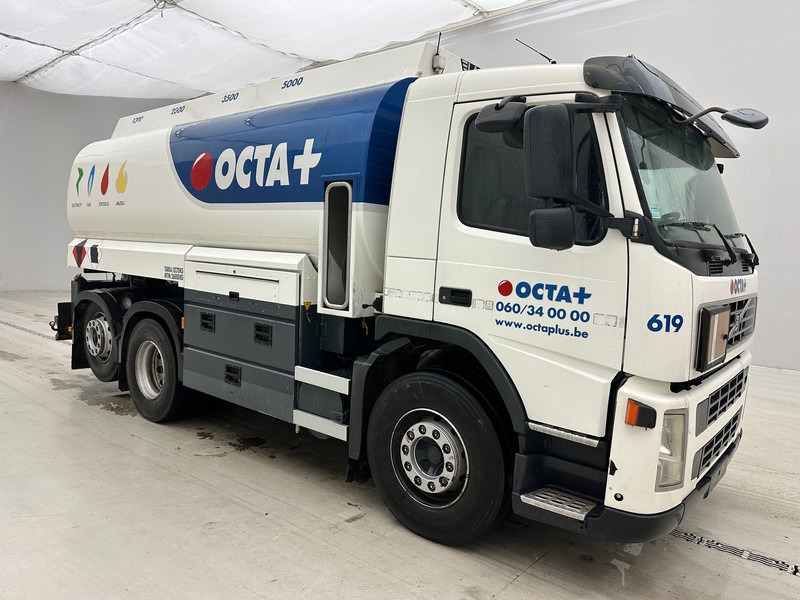 Volvo FM 360 - 6x2 - Camion cisterna: foto 3 Volvo FM 360 - 6x2 - Camion cisterna: foto 3