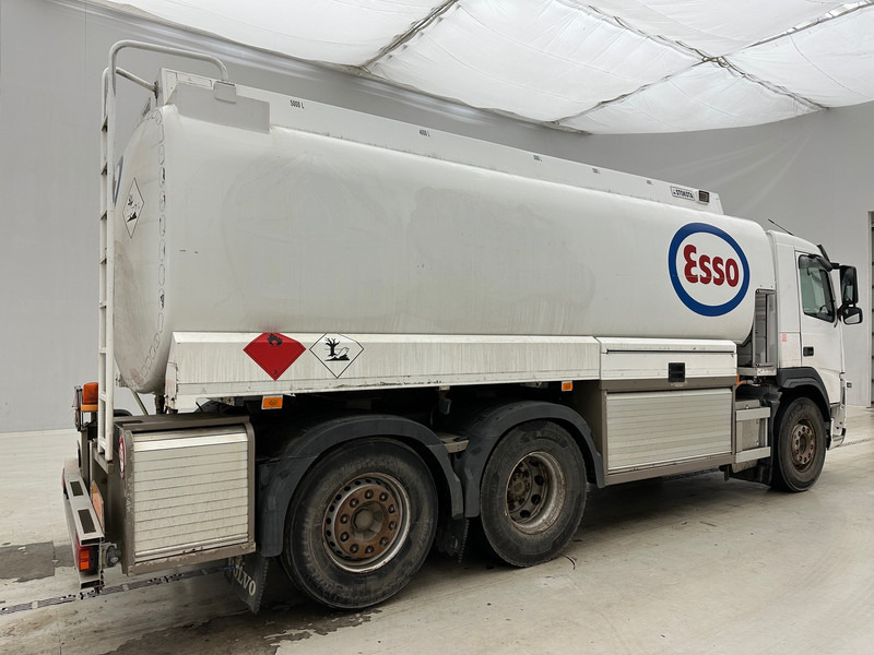 Volvo FM 380 - 6x2 - Camion cisterna: foto 4 Volvo FM 380 - 6x2 - Camion cisterna: foto 4