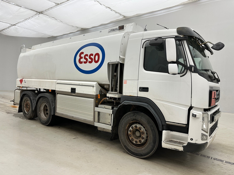 Volvo FM 380 - 6x2 - Camion cisterna: foto 3 Volvo FM 380 - 6x2 - Camion cisterna: foto 3