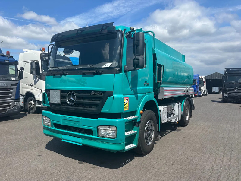 Mercedes-Benz Axor 1828 4x2 12500 Liter Fueltank - Camion cisterna: foto 1 Mercedes-Benz Axor 1828 4x2 12500 Liter Fueltank - Camion cisterna: foto 1